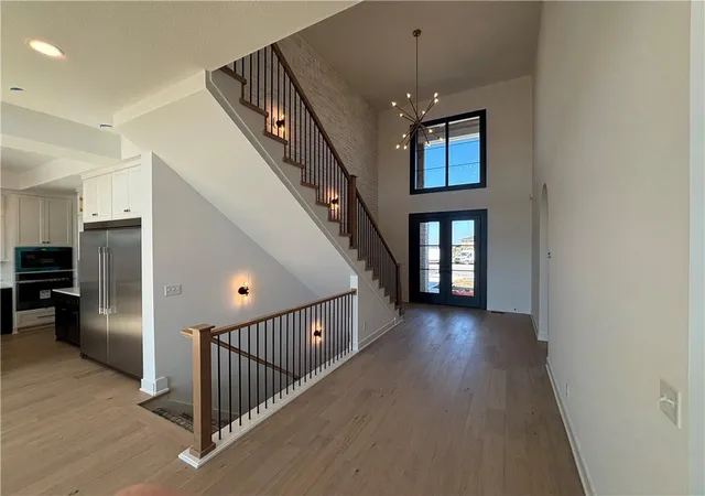 Photo 4 of Single family home for sale at 9719 W 176th Terrace, Overland Park, KS 66221 | MLS# 2574859 | Listing updated on 2026-10-13