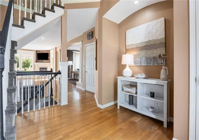 5th image of 5605 Ne Misty Meadow Pl, Lees Summit, MO 64064 | MLS# 2575808