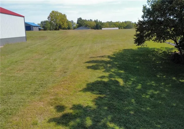 Photo 1 of Land for sale at Lot S 121 Gulfstream Dr, Gallatin, MO 64640 | MLS# 2576013 | Listing updated on 2026-09-21