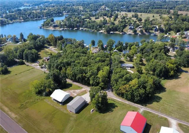 Photo 4 of Land for sale at Lot S-121 Gulfstream Dr, Gallatin, MO 64640 | MLS# 2576013 | Listing updated on 2026-09-21