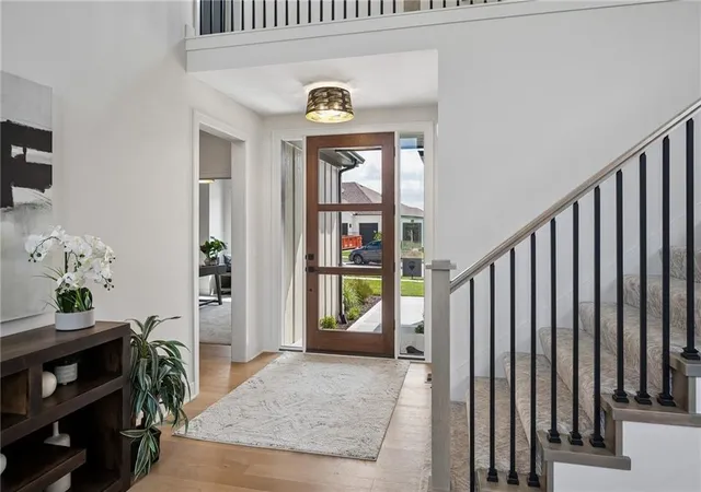Photo 2 of Single family home for sale at 5154 Nw 47th Terrace, Riverside, MO 64150 | MLS# 2576411 | Listing updated on 2026-10-04