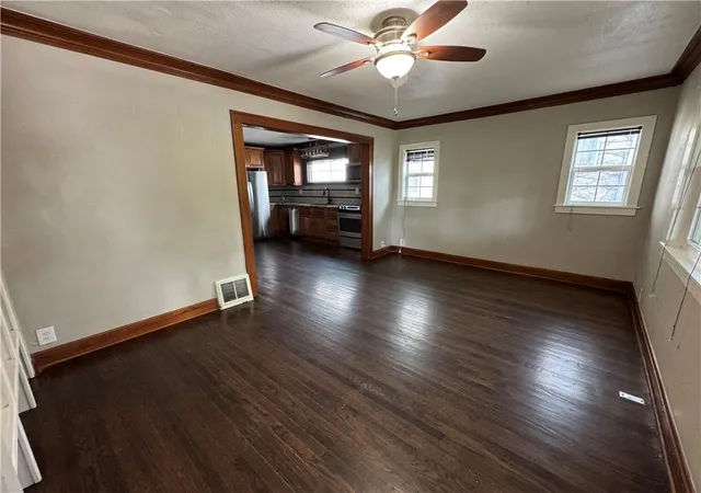 Photo 2 of Single family home for sale at 3816 Flora Ave, Kansas City, MO 64109 | MLS# 2576474 | Listing updated on 2026-10-13