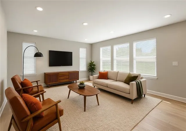 4th image of 4805 Sw 6Th Ter, Blue Springs, MO 64014 | MLS# 2576784