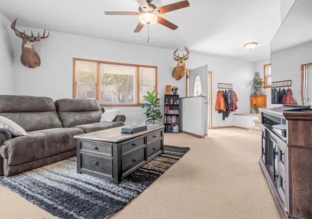 4th image of 3419 Seneca St, Saint Joseph, MO 64507 | MLS# 2576991