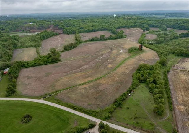 1st image of 9256 Acres Garner Rd, Richmond, MO 64085 | MLS# 2577422