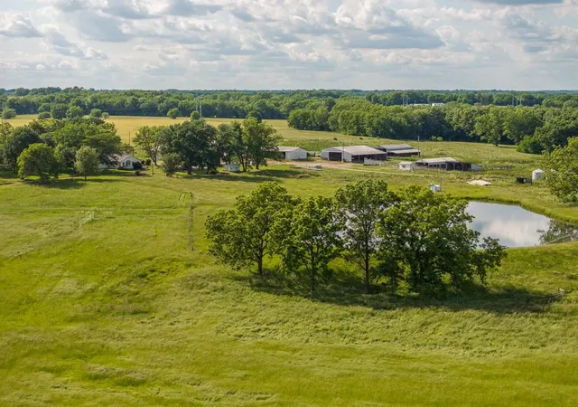 Homes for sale in Butler, MO | 1637 Sw County Road 1067 N/a, Butler, MO 64730 | MLS# 2577490