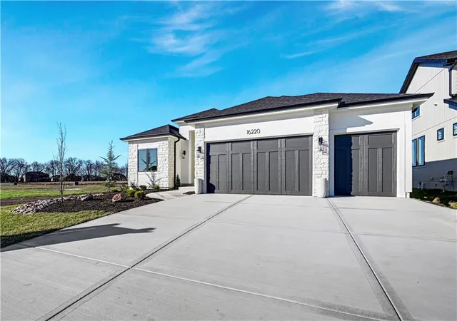 Photo 2 of Single family home for sale at 16220 S Twilight Ln, Olathe, KS 66062 | MLS# 2577936 | Listing updated on 2026-10-22