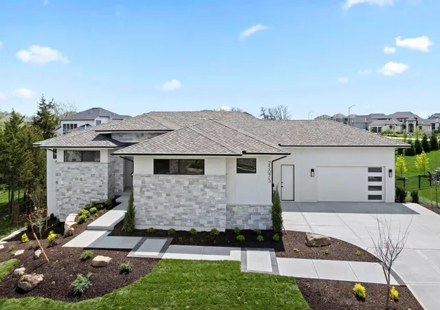 Photo 1 of Single family home for sale at 13719 Alhambra St, Leawood, KS 66224 | MLS# 2578010 | Listing updated on 2026-07-24
