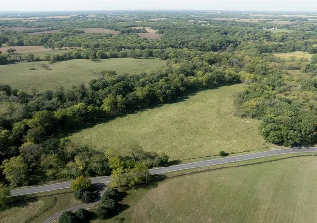 1st image of 20 Acres Mt Olivet Rd, Smithville, MO 64089 | MLS# 2578518