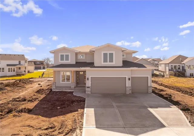 Photo 1 of Single family home for sale at 25033 W 141st Terrace, Olathe, KS 66061 | MLS# 2579017 | Listing updated on 2026-10-22