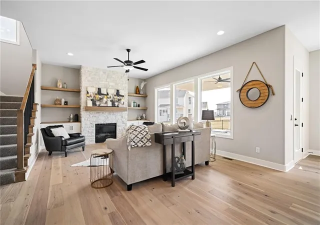 Photo 4 of Single family home for sale at 25033 W 141st Terrace, Olathe, KS 66061 | MLS# 2579017 | Listing updated on 2026-10-22