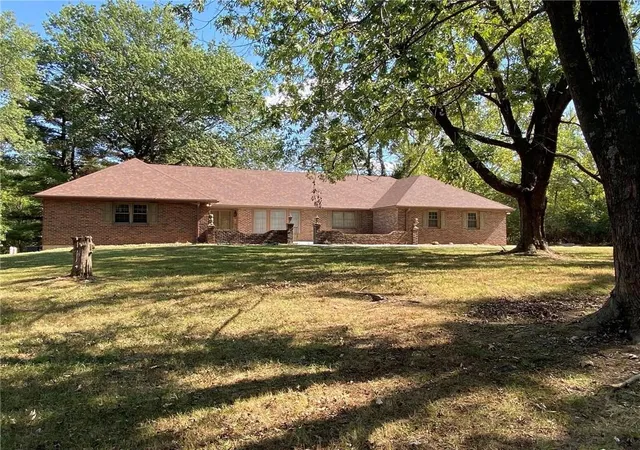 1st image of 991 S Mitchell St, Warrensburg, MO 64093 | MLS# 2579259