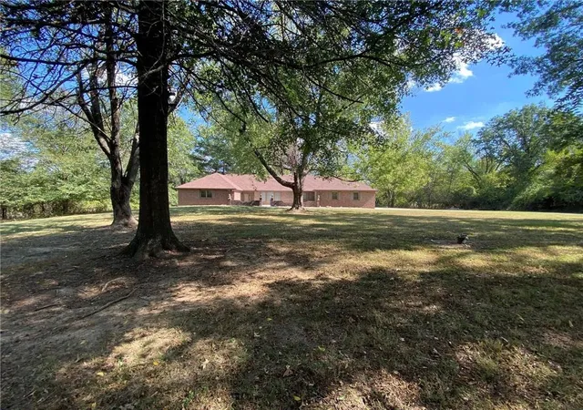 3rd image of 991 S Mitchell St, Warrensburg, MO 64093 | MLS# 2579259