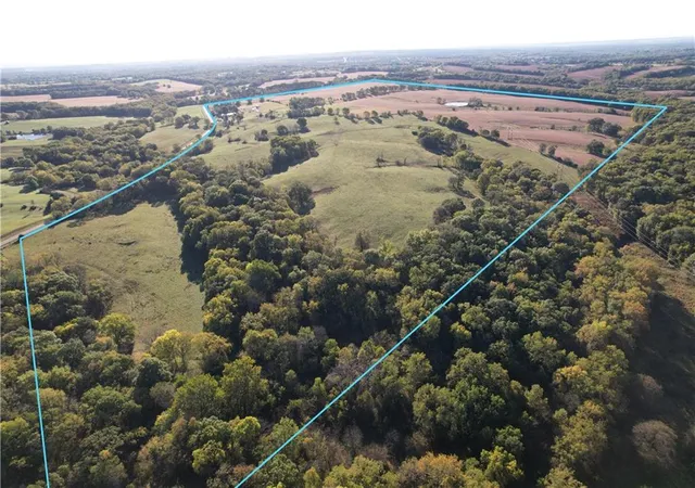 1st image of 12518 Mt Olivet Rd, Smithville, MO 64089 | MLS# 2579893
