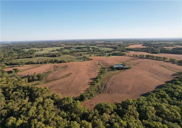 8th image of 12518 Mt Olivet Rd, Smithville, MO 64089 | MLS# 2579893