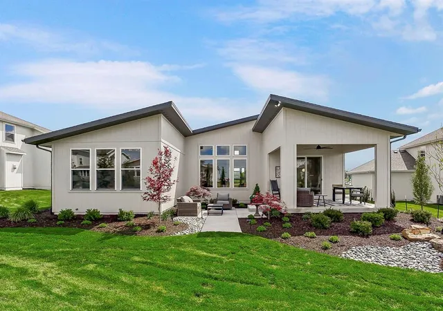 41st image of 15487 W 168th Pl, Olathe, KS 66062 | MLS# 2581329