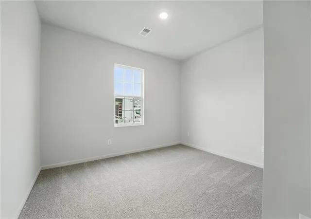5th image of 409 Sw Redbud Ct, Blue Springs, MO 64014 | MLS# 2581733