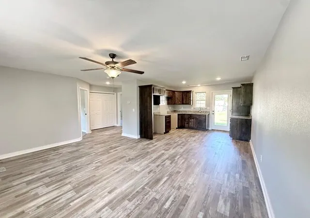 Homes for sale in El Dorado Springs, MO | 106 E Lafayette St, El Dorado Springs, MO 64744 | MLS# 2582494