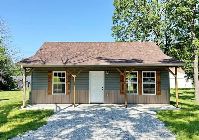 Homes for sale in El Dorado Springs, MO | 904 S Kirkpatrick St, El Dorado Springs, MO 64744 | MLS# 2582498