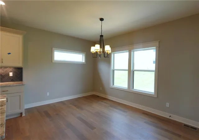 Photo 3 of Single family home for sale at 12730 Nw Larkspur Ln, Platte City, MO 64079 | MLS# 2582830 | Listing updated on 2026-09-27