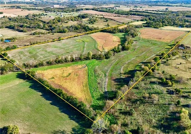 1st image of W 351st St, Louisburg, KS 66053 | MLS# 2582853