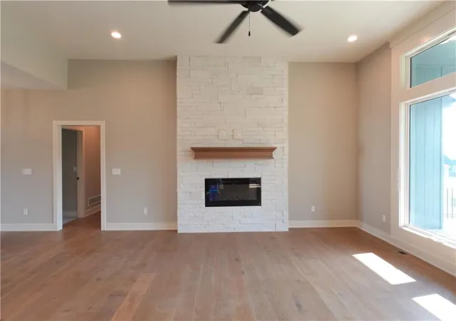 Photo 3 of Single family home for sale at 12770 Nw Larkspur Ln, Platte City, MO 64079 | MLS# 2582917 | Listing updated on 2026-09-27