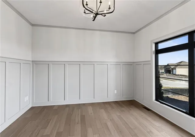 Photo 5 of Sale Pending at 7616 N Booth Ave, Kansas City, MO 64158 | MLS# 2583656 | Listing updated on 2026-07-25
