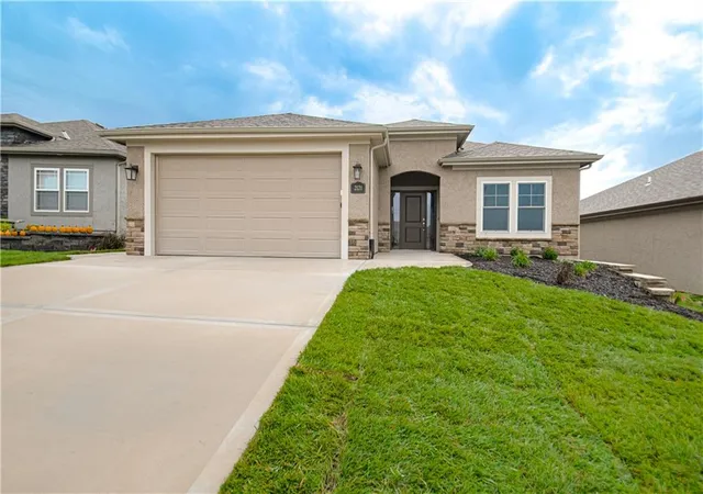 Photo 1 of Single family home for sale at 2121 Greenfield Point, Kearney, MO 64060 | MLS# 2583867 | Listing updated on 2026-09-27