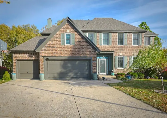 Photo 1 of Single family home for sale at 9001 N Manning Ave, Kansas City, MO 64157 | MLS# 2584268 | Listing updated on 2026-03-27
