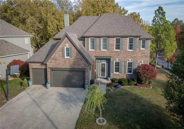 Photo 2 of Single family home for sale at 9001 N Manning Ave, Kansas City, MO 64157 | MLS# 2584268 | Listing updated on 2026-03-27