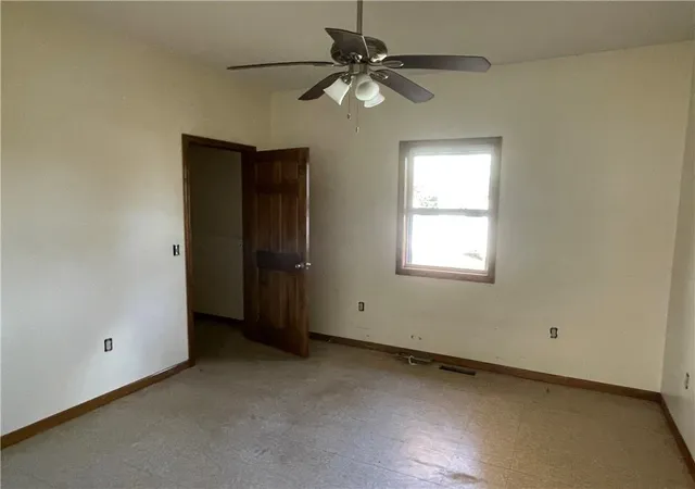 Homes for sale in Butler, MO | 103 E Pleasant St, Butler, MO 64730 | MLS# 2584575