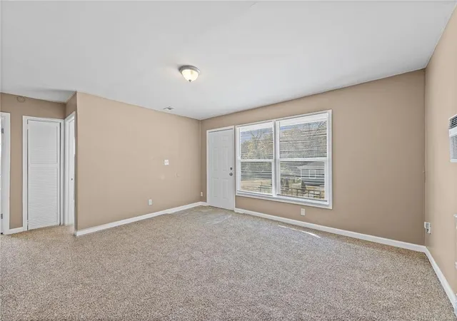 Photo 3 of Single family home for sale at 3633 Norton Ave, Kansas City, MO 64128 | MLS# 2584733 | Listing updated on 2026-08-21