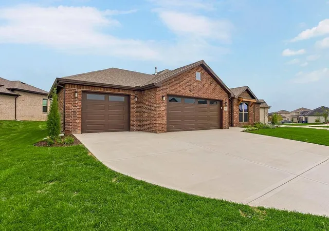 Photo 2 of Single family home for sale at 16500 W 166th Court, Olathe, KS 66062 | MLS# 2584810 | Listing updated on 2026-10-18