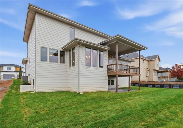 Homes for sale in Lenexa, KS | 21913 W 99Th Ter, Lenexa, KS 66220 | MLS# 2584818