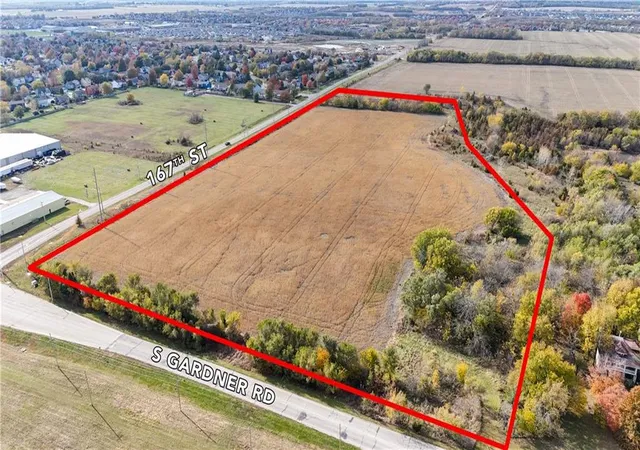 1st image of 167th St & Gardner Rd, Gardner, KS 66030 | MLS# 2585165