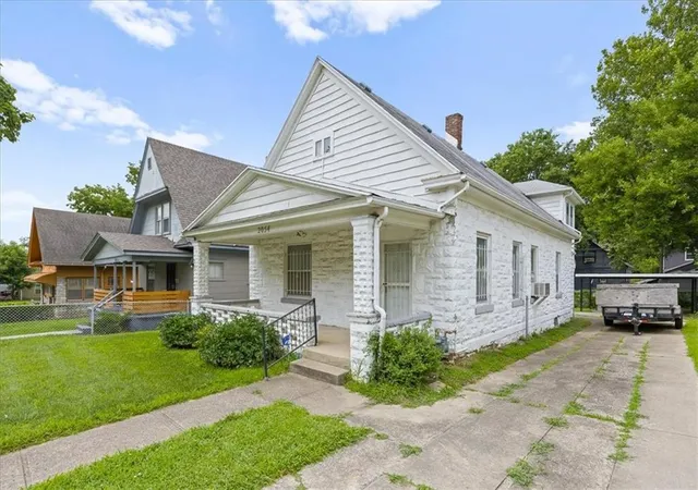 Homes for sale in Kansas City, KS | 2054 N Tremont St, Kansas City, KS 66101 | MLS# 2585447