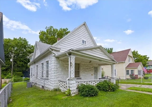 Homes for sale in Kansas City, KS | 2054 N Tremont St, Kansas City, KS 66101 | MLS# 2585447