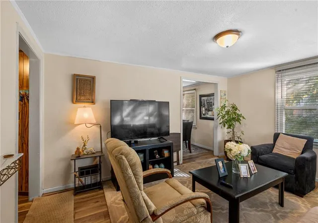 5th image of 3109 S 8Th Ter, Kansas City, KS 66103 | MLS# 2586592
