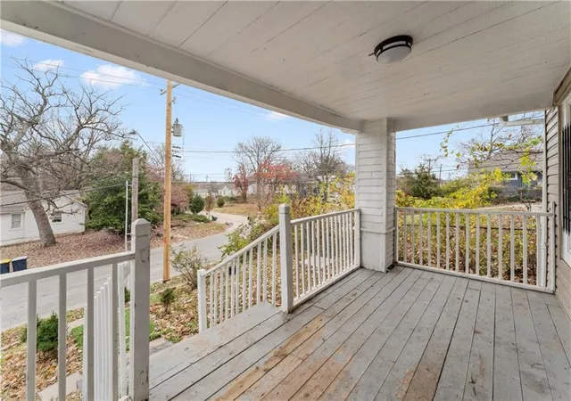 Homes for sale in Kansas City, MO | 4101 E 59Th St, Kansas City, MO 64130 | MLS# 2587058
