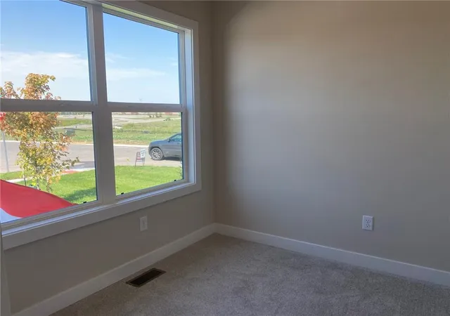 Photo 3 of Single family home for sale at 18901 W 193rd Terrace, Spring Hill, KS 66083 | MLS# 2587379 | Listing updated on 2026-10-21