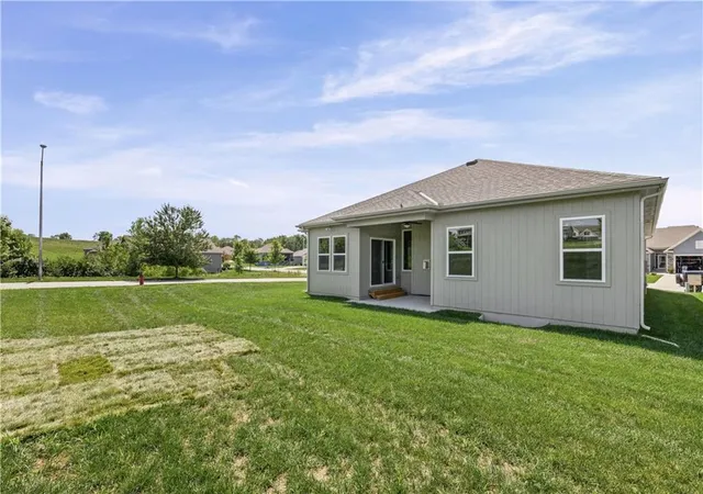Photo 63 of Single family home for sale at 10101 N Oakland Ave, Kansas City, MO 64157 | MLS# 2587448 | Listing updated on 2026-09-05