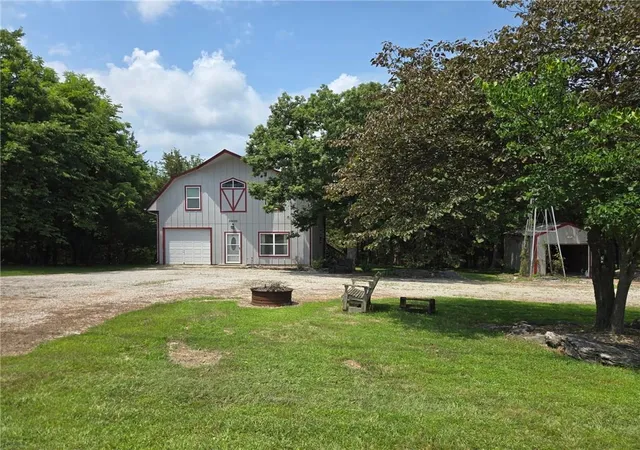 Homes for sale in Warsaw, MO | 30695 Uu Hwy, Warsaw, MO 65355 | MLS# 2587781