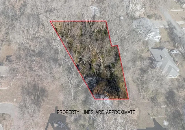 Photo 2 of Land for sale at Moss And Eugene Fld Ave, Saint Joseph, MO 64505 | MLS# 2587846 | Listing updated on 2026-05-18
