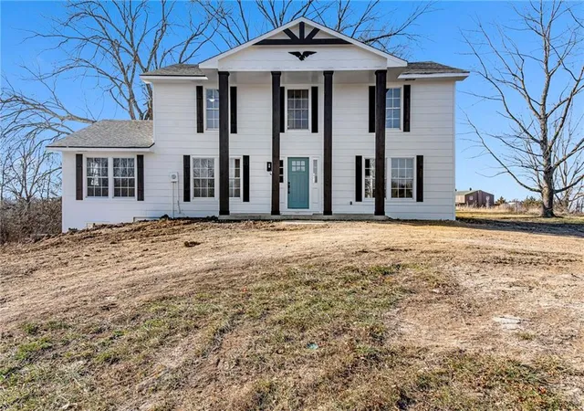 1st image of 26 Sw 365th Rd, Warrensburg, MO 64093 | MLS# 2587901