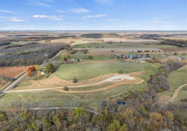 3rd image of 20 Acres M/L E 1700 Rd, Lawrence, KS 66046 | MLS# 2587955