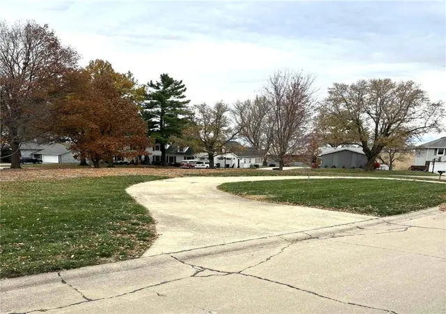 Homes for sale in Maryville, MO | 1405 Chick Ave, Maryville, MO 64468 | MLS# 2588139