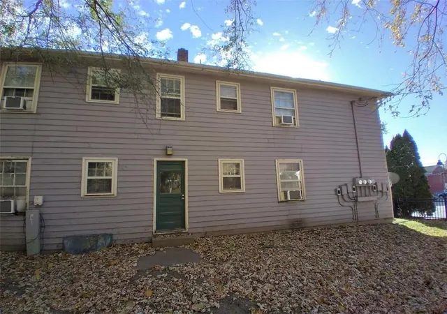 4th image of 416 E Franklin St, Liberty, MO 64068 | MLS# 2588420