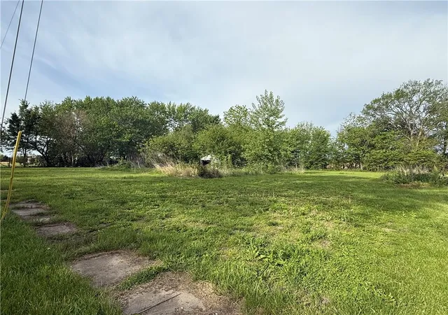 Homes for sale in Coffey, MO | 207 S West St, Coffey, MO 64636 | MLS# 2588540