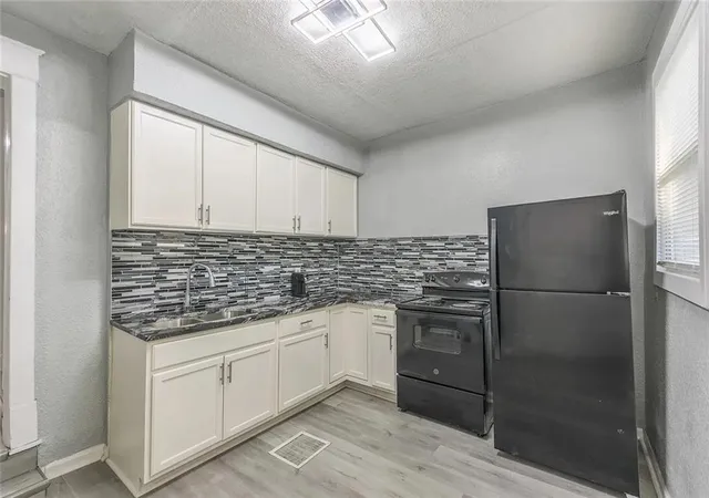 Homes for sale in Kansas City, MO | 2641 Agnes Ave, Kansas City, MO 64127 | MLS# 2588647