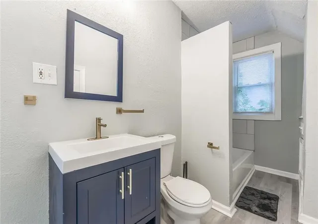 Homes for sale in Kansas City, MO | 2641 Agnes Ave, Kansas City, MO 64127 | MLS# 2588647